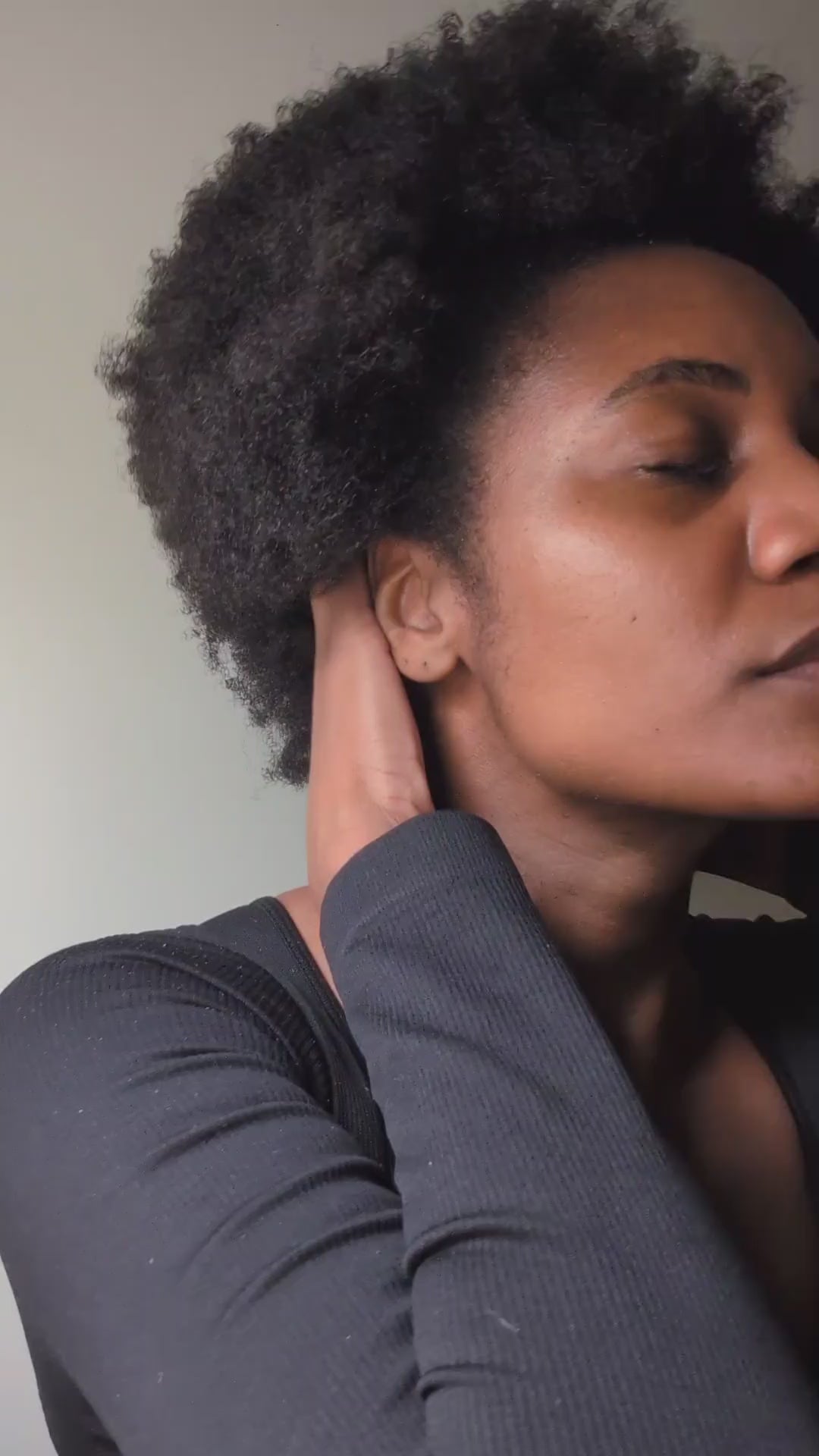 Vidéo de présentation de l'applicateur masseur cuir chevelu